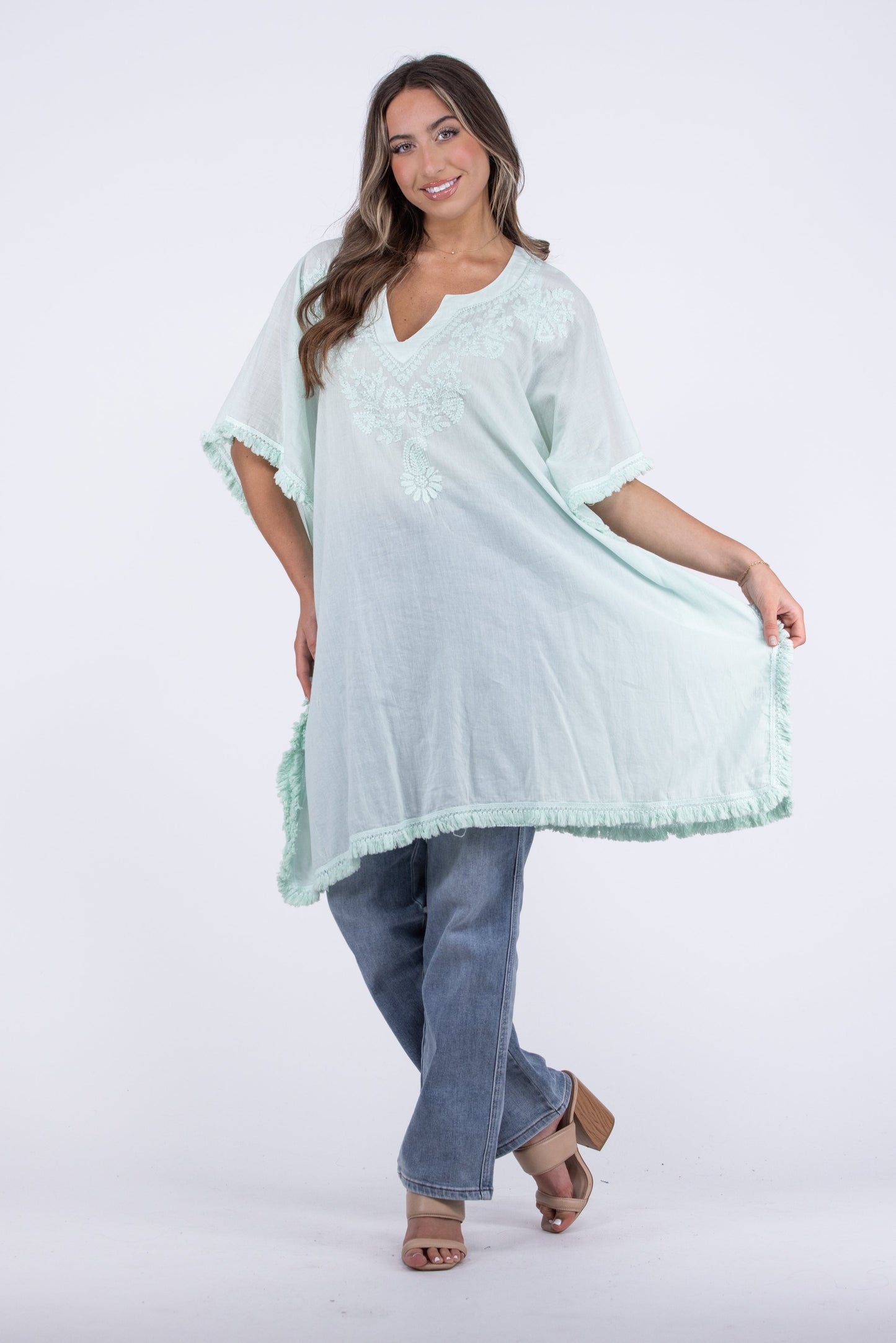 Oceania Kaftan Of Mine Women's Embroidered Short Sleeve Top