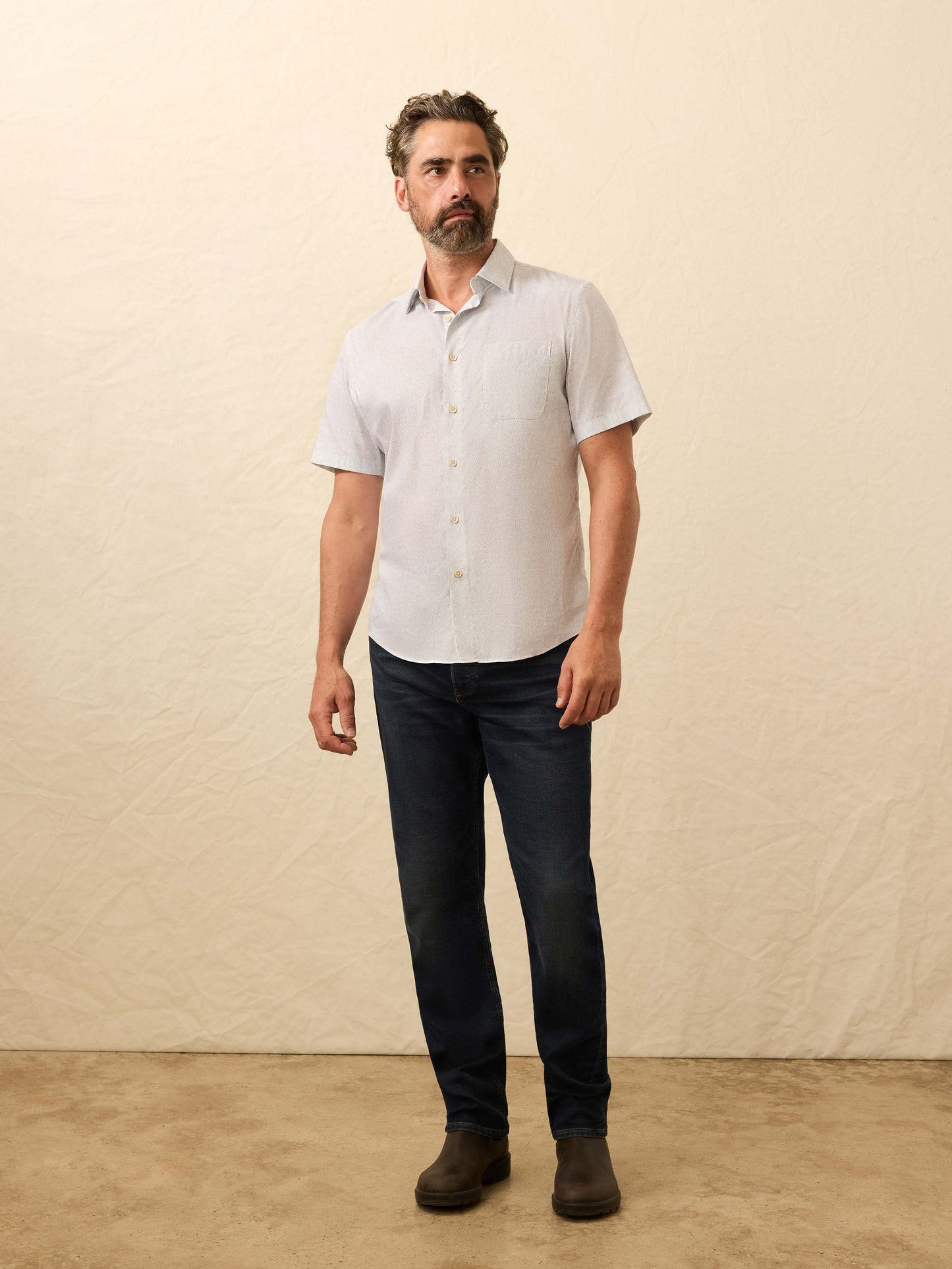 Short-Sleeve Movement™ Monterey Shirt - Ivory Sky Rainforest